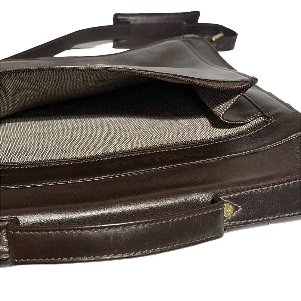Hidesign Genuine Leather Messenger Briefcase Laptop Bag - Gorgeous Walnut Color